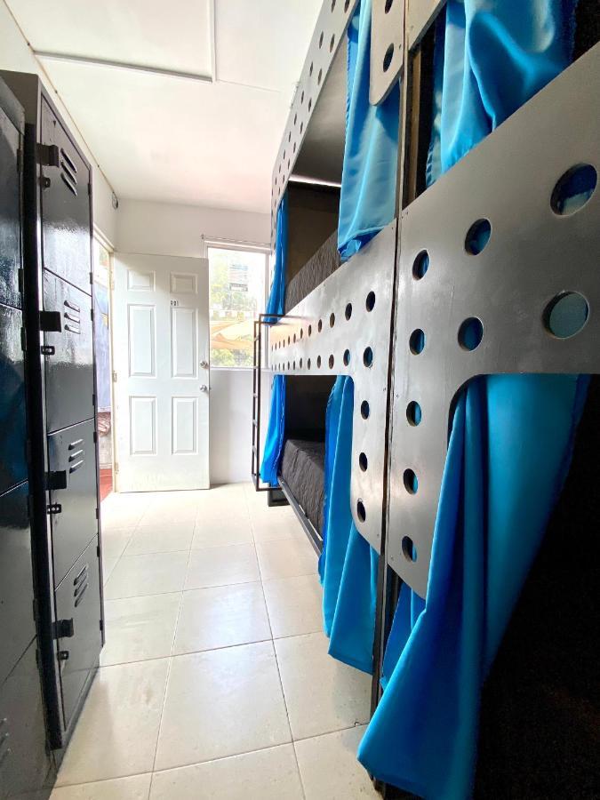 Roomies Hostel Reforma-El Angel مدينة مكسيكو المظهر الخارجي الصورة